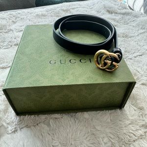 Gucci leather belt with double G buckle